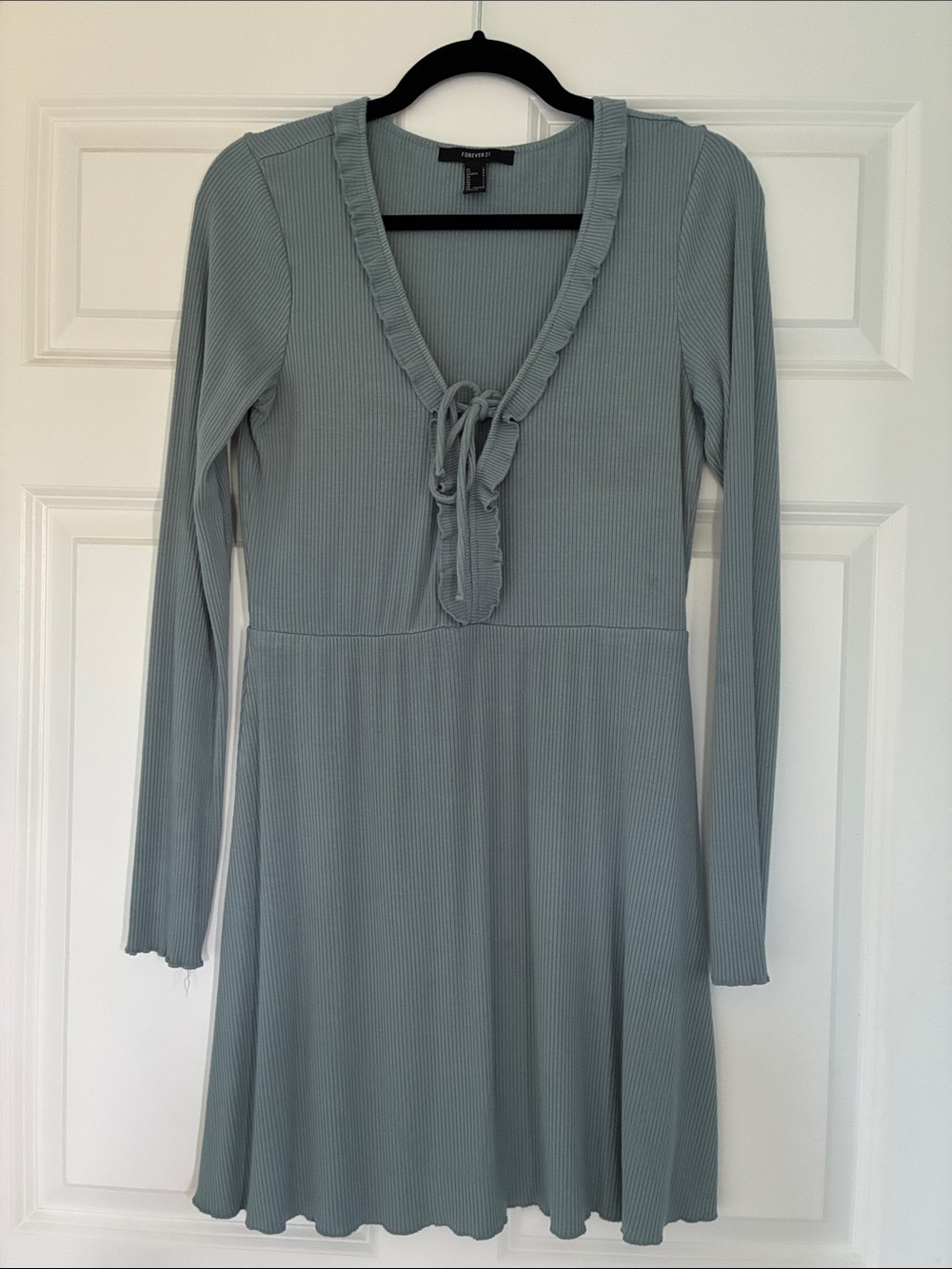 Forever 21 Sage Green Ribbed Tie-Front Long Sleeve Dress